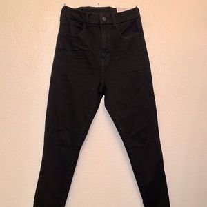 Black American Eagle curvy hi-rise jeans
